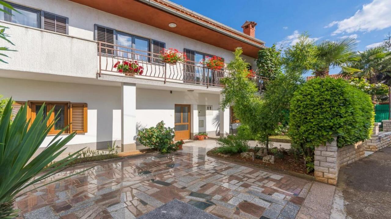 Apartment Dory By Rent Istria Пореч Екстер'єр фото